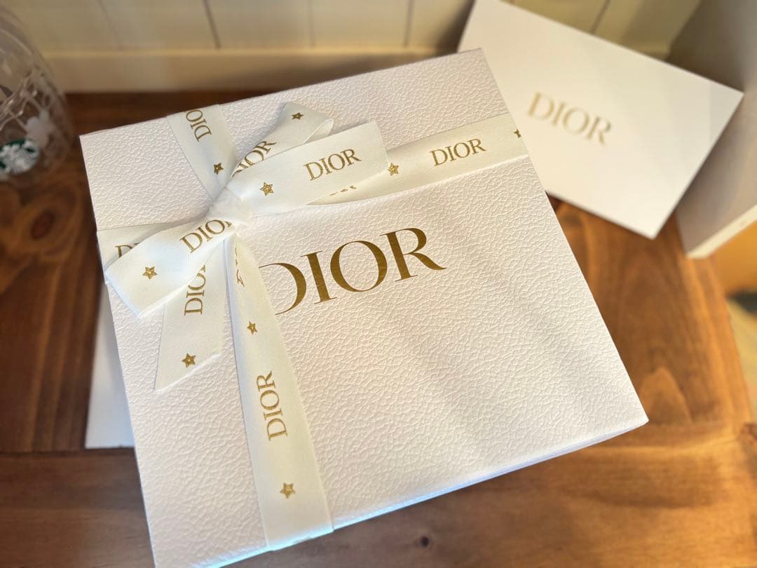 Dior 2025年ホリデージュエリーBOX