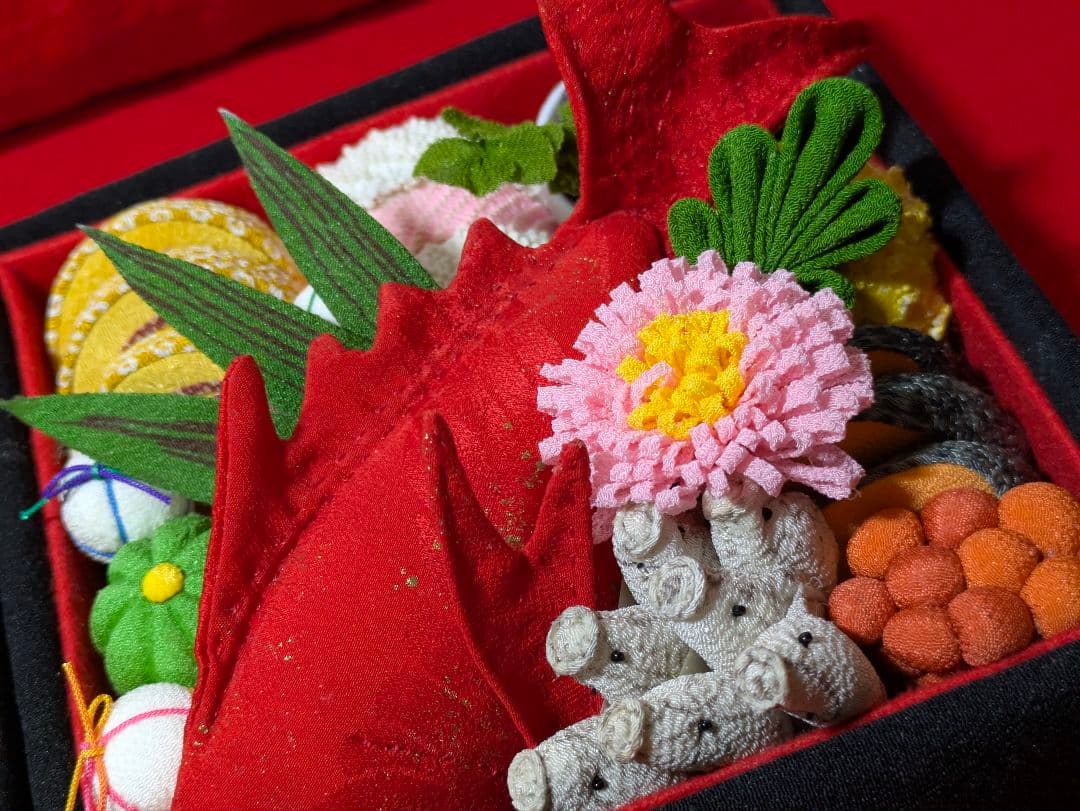 ちりめん細工　おせち料理　古布　お祝い　食品サンプル　ハンドメイド