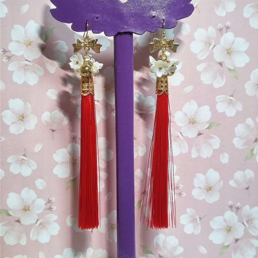 【1290】小花とタッセルのピアス