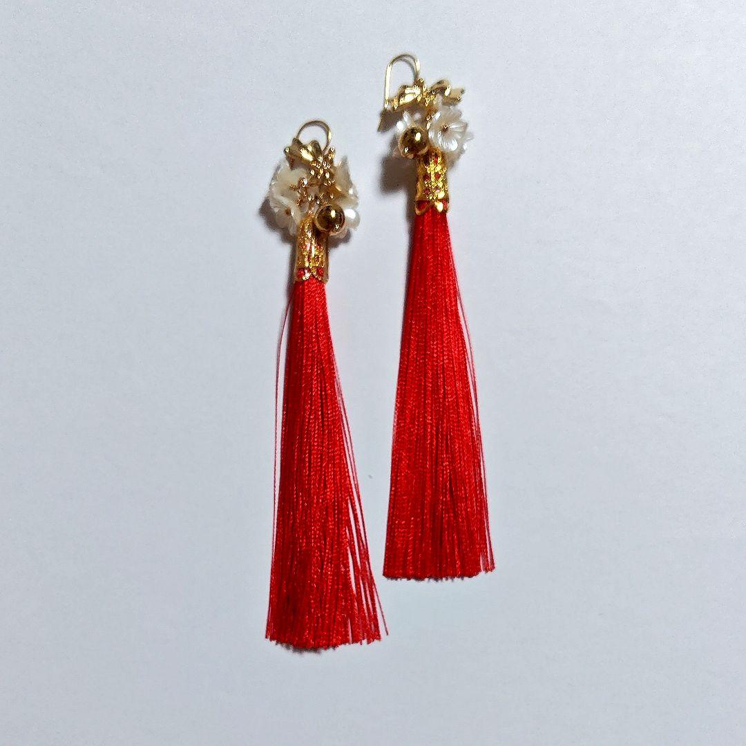 【1290】小花とタッセルのピアス