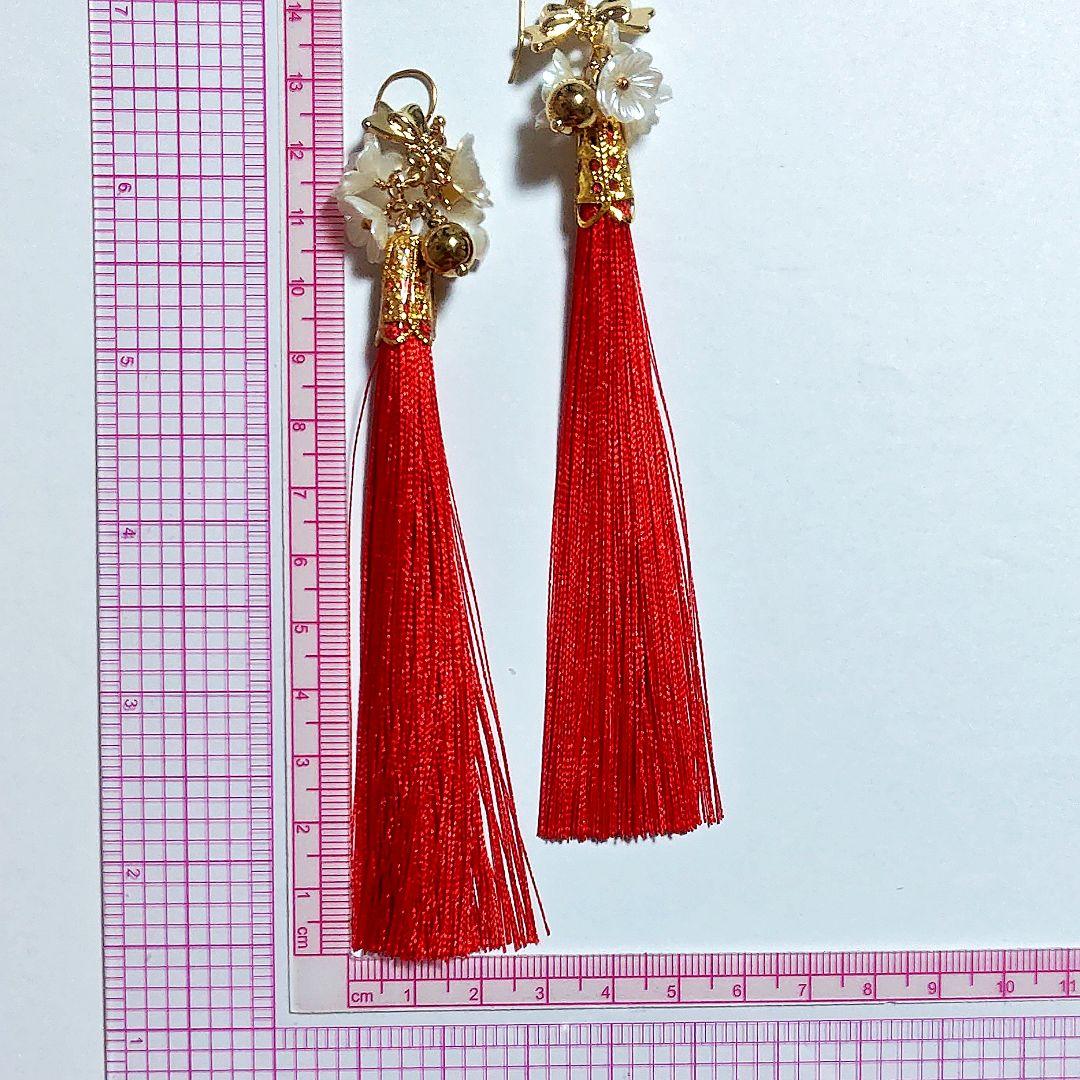 【1290】小花とタッセルのピアス