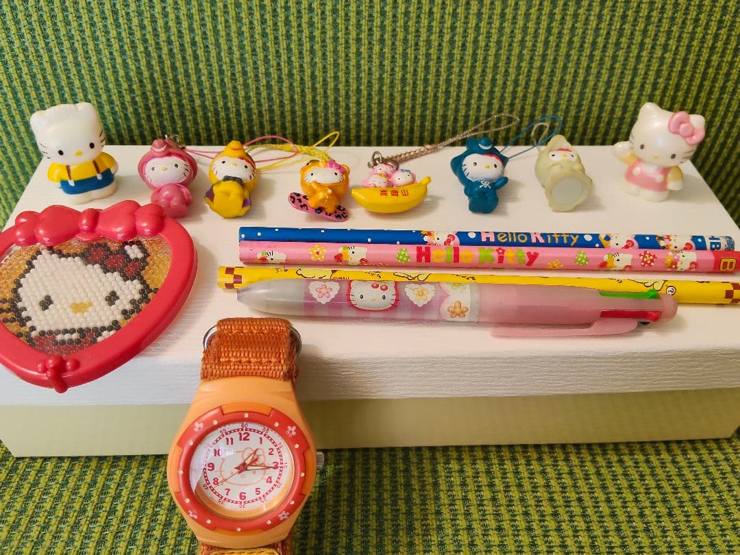 レア　ハローキティ　根付け　ストラップ　腕時計　オレンジ　文具　まとめ