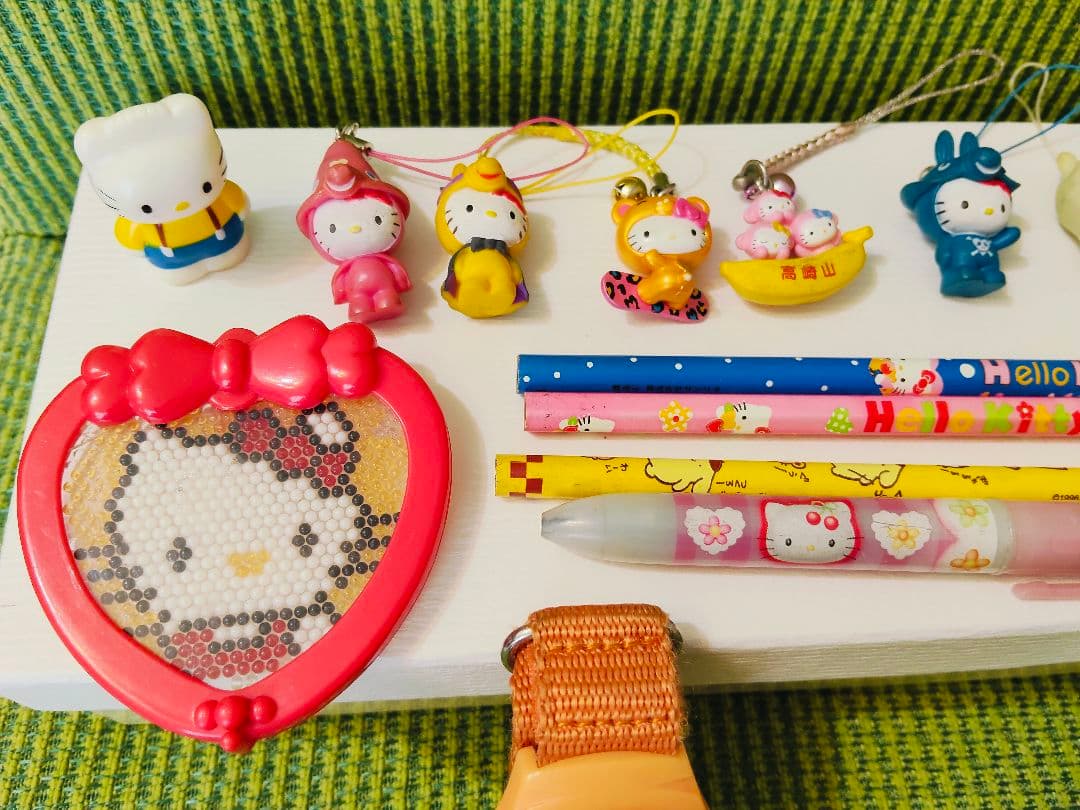 レア　ハローキティ　根付け　ストラップ　腕時計　オレンジ　文具　まとめ