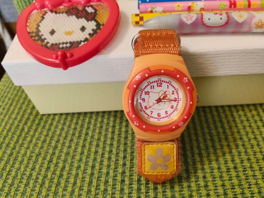 レア　ハローキティ　根付け　ストラップ　腕時計　オレンジ　文具　まとめ