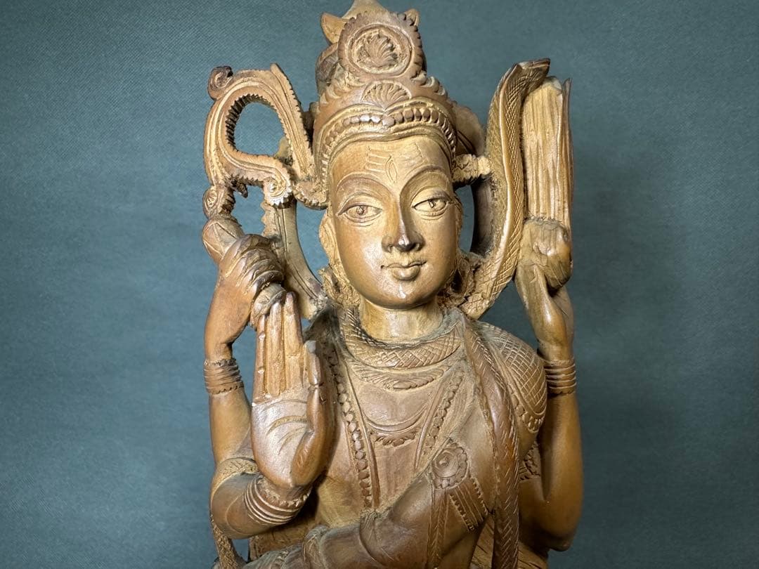 インド　白檀　木彫り　弁財天　仏教美術　仏像 骨董 木像　木製　仏教　置物