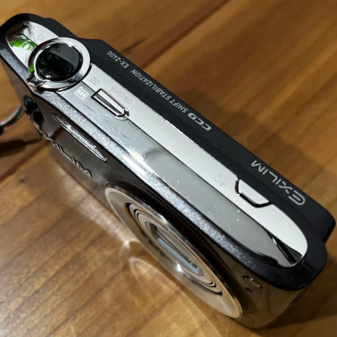 デジタルカメラ CASIO EXILIM EX-Z400