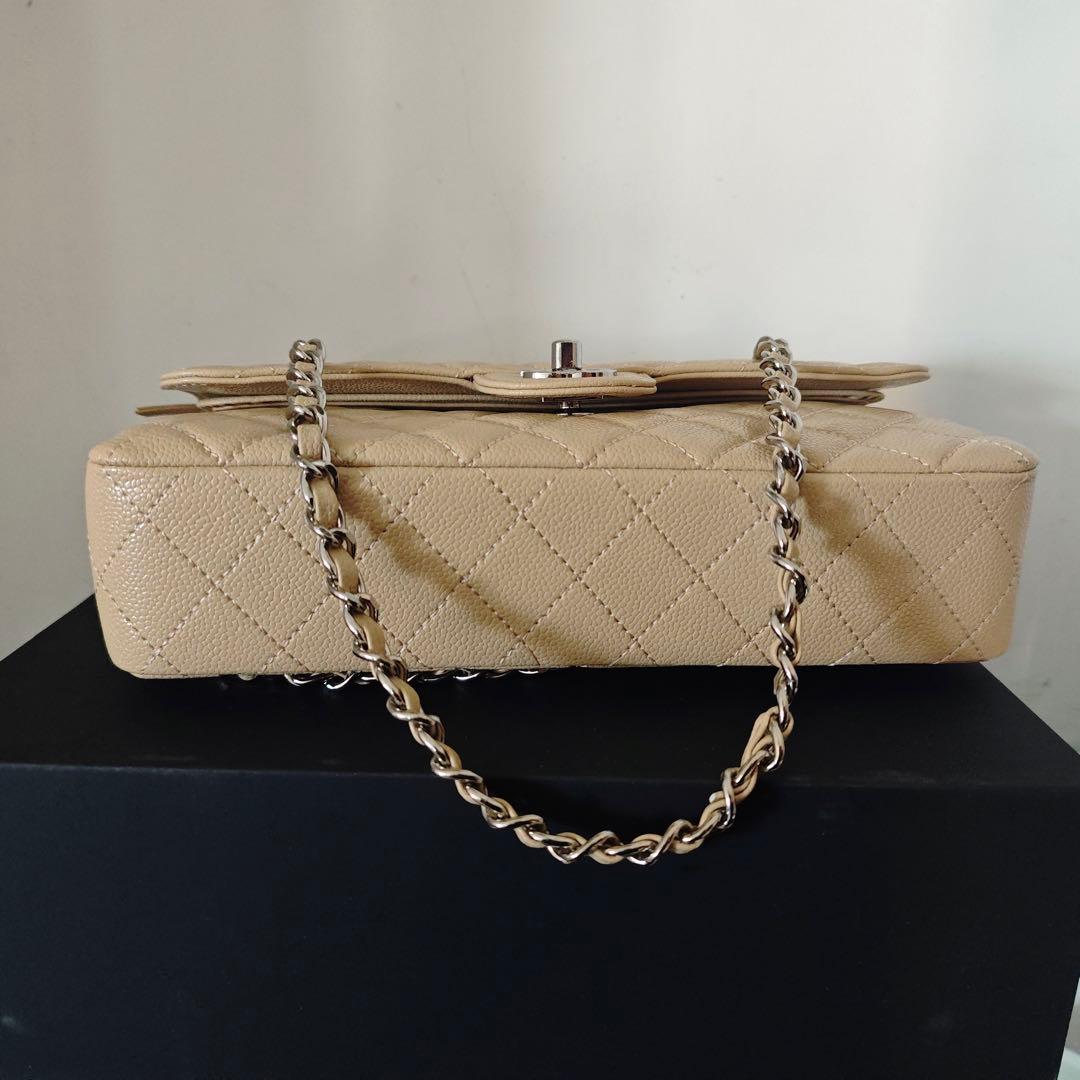 ベージュ キルティングバッグ