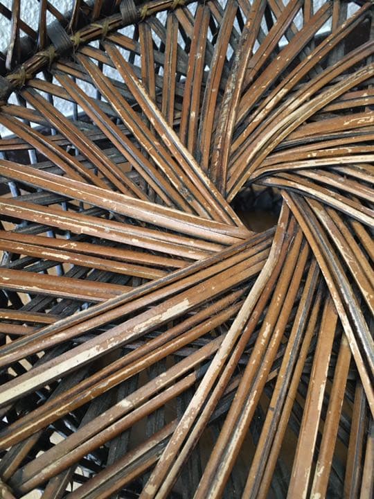 籠　人形、子供用椅子