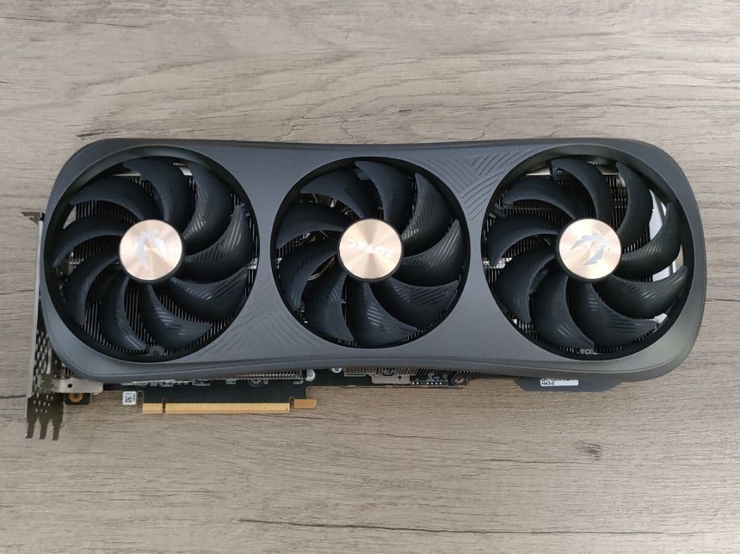 お*る様 ZOTAC GeForce RTX4080 16GB TRINITY