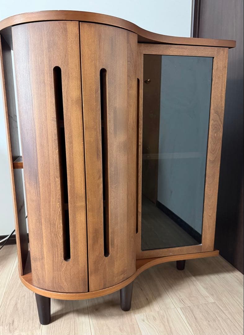 扉キャビネット / ルラード【Roulade】