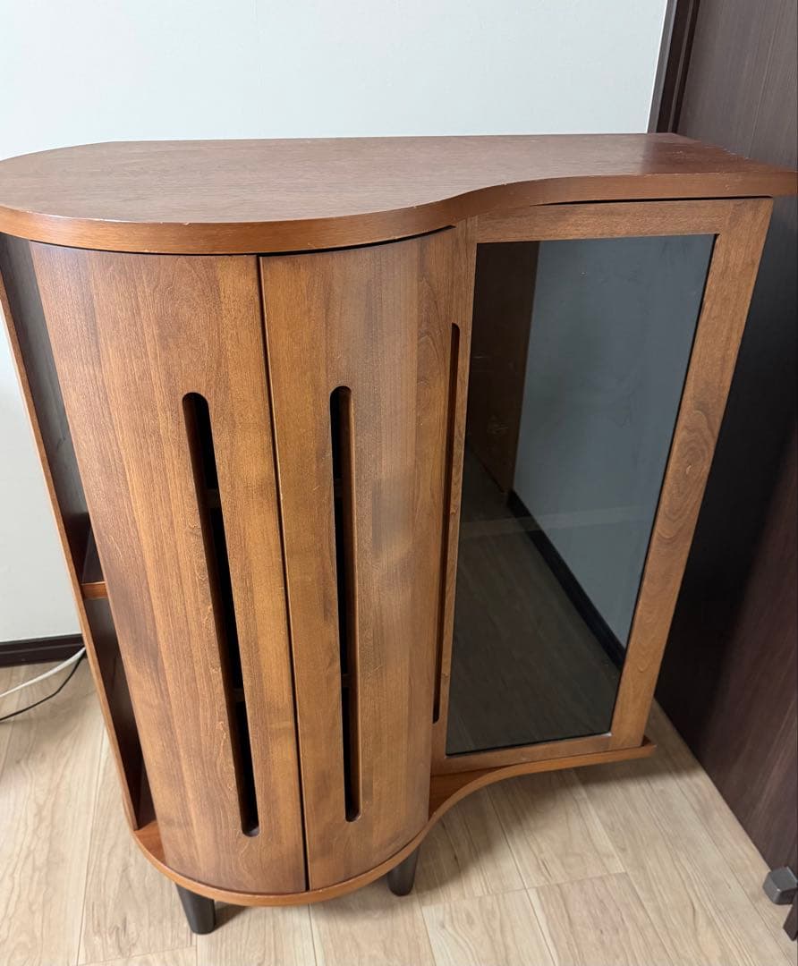 扉キャビネット / ルラード【Roulade】