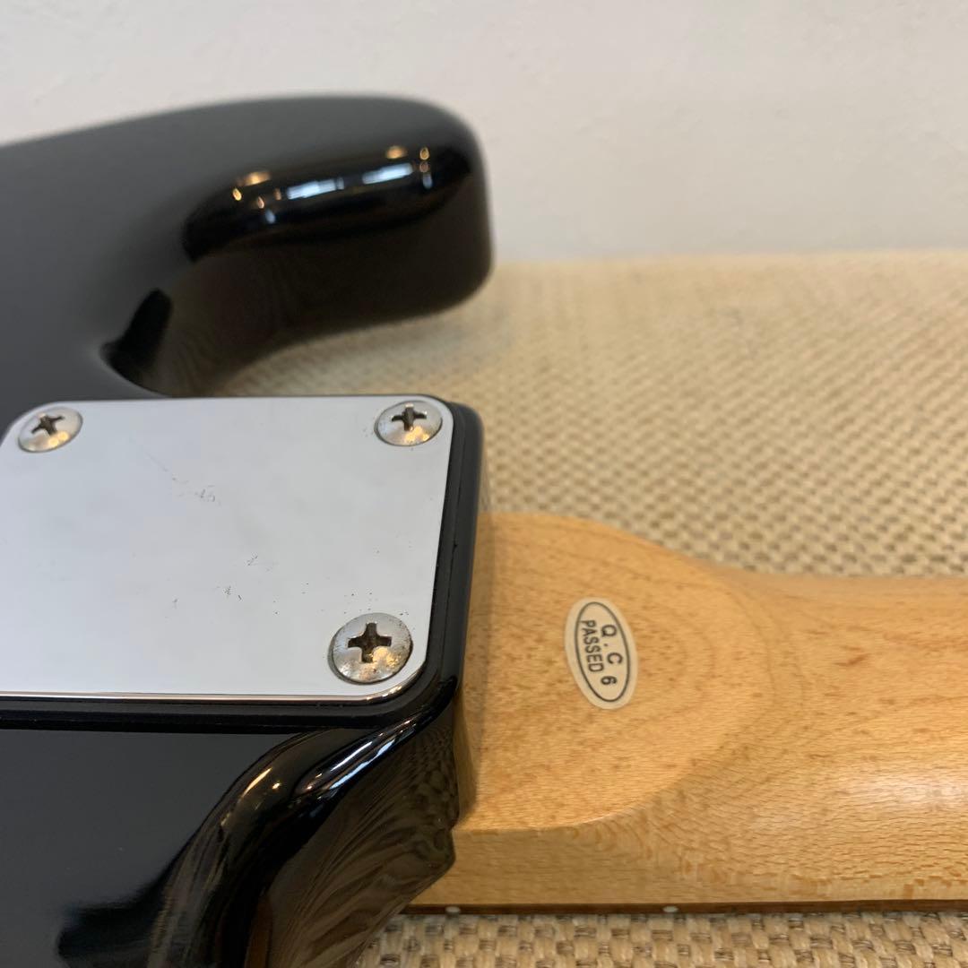 Marvis ストラトタイプ　エレキギター　メイビス