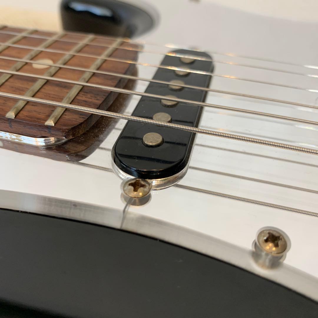 Marvis ストラトタイプ　エレキギター　メイビス