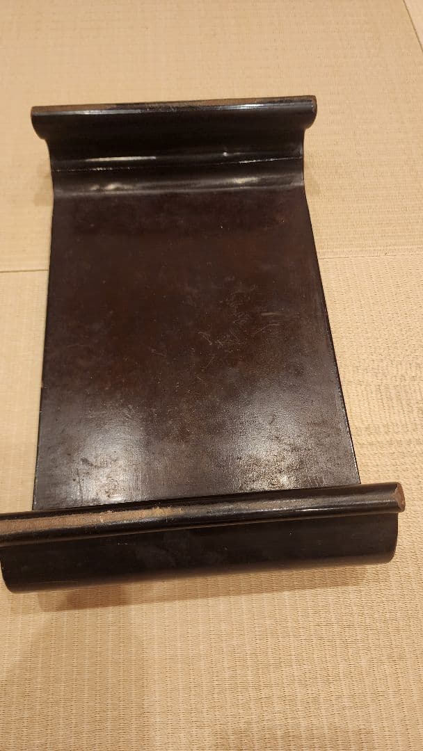 手描き大漆花台の骨董品です