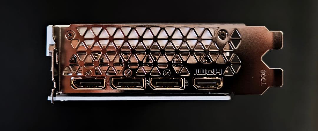 グラフィックボード・グラボ・ビデオカード INNO3D GeForce RTX 5070 Ti X3 OC WHITE