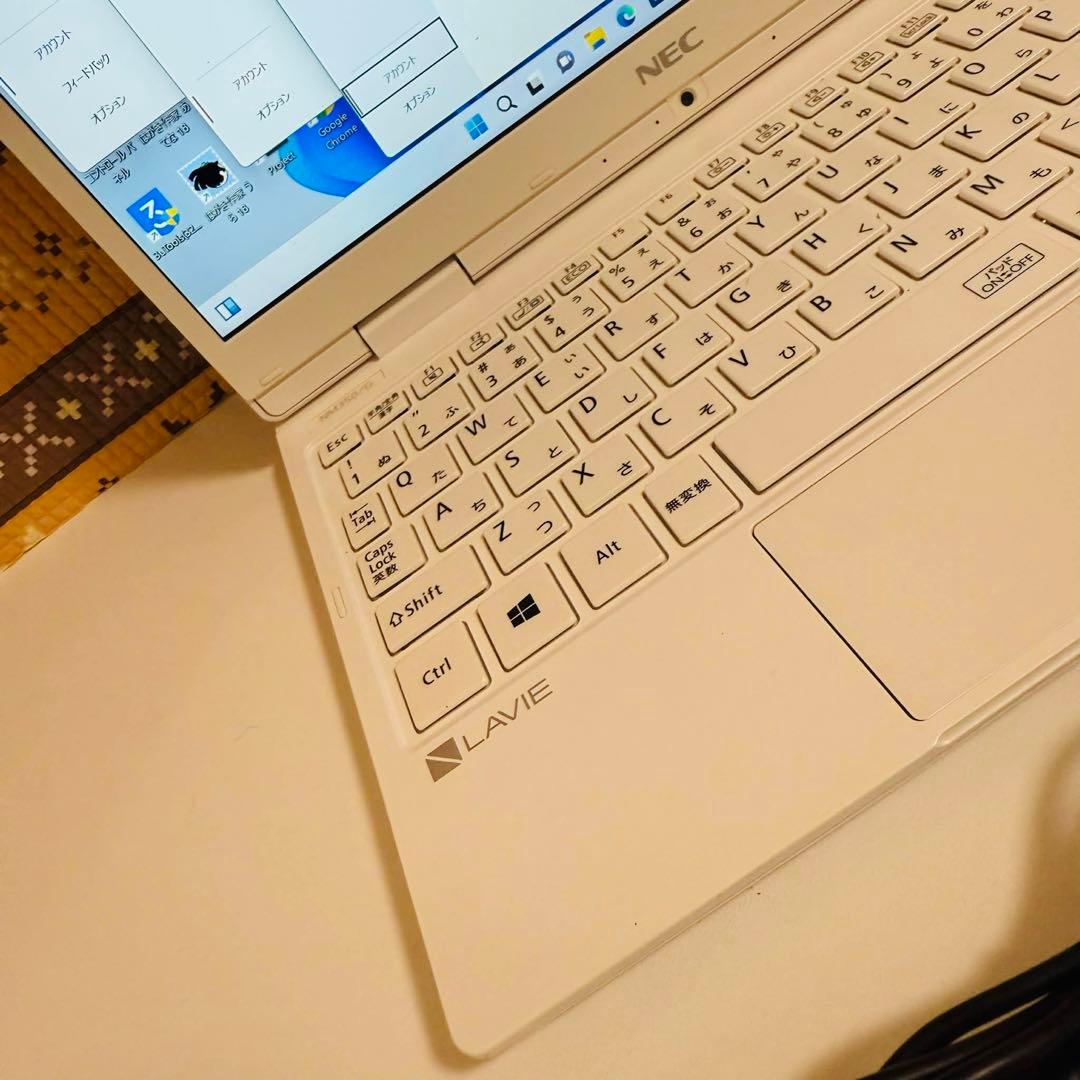 Y205 NECノートパソコン WEBカメラSSDコンパクト Windows11