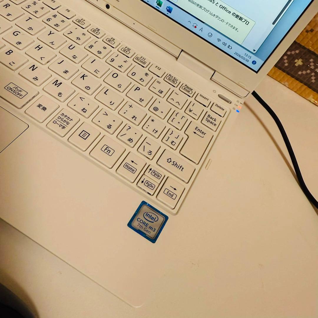 Y205 NECノートパソコン WEBカメラSSDコンパクト Windows11