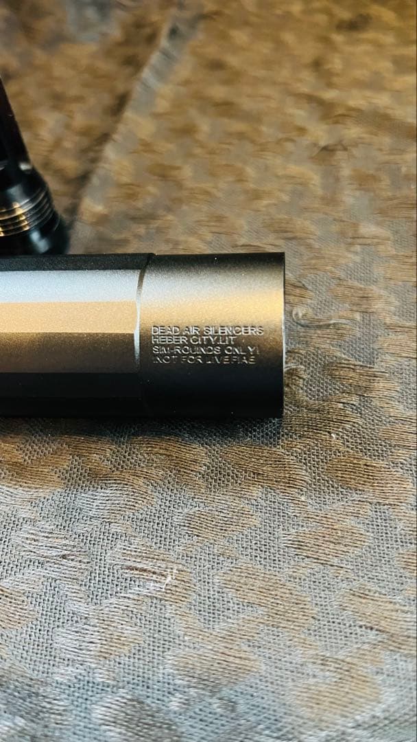 DeadAirタイプ SANDMAN-K サプレッサー