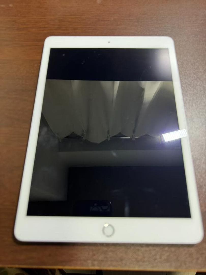 Apple iPad (第7世代) 128GB