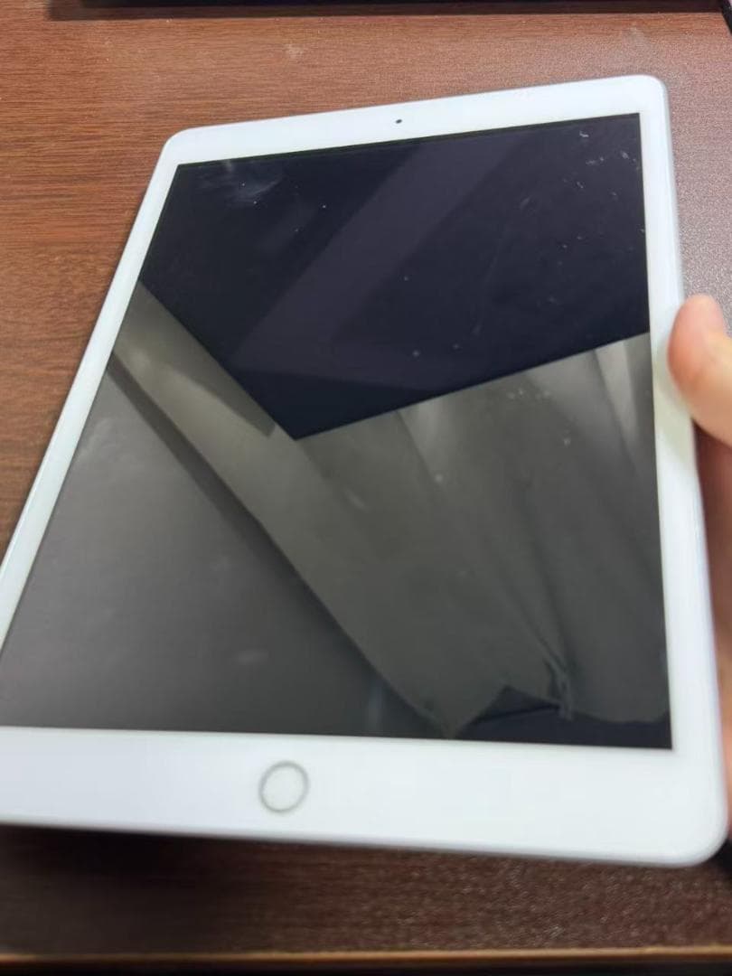 Apple iPad (第7世代) 128GB