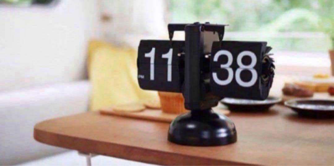 フリップ クロック パタパタ 時計 卓上 黒 レトロ 置き時計 おしゃれ 電池式