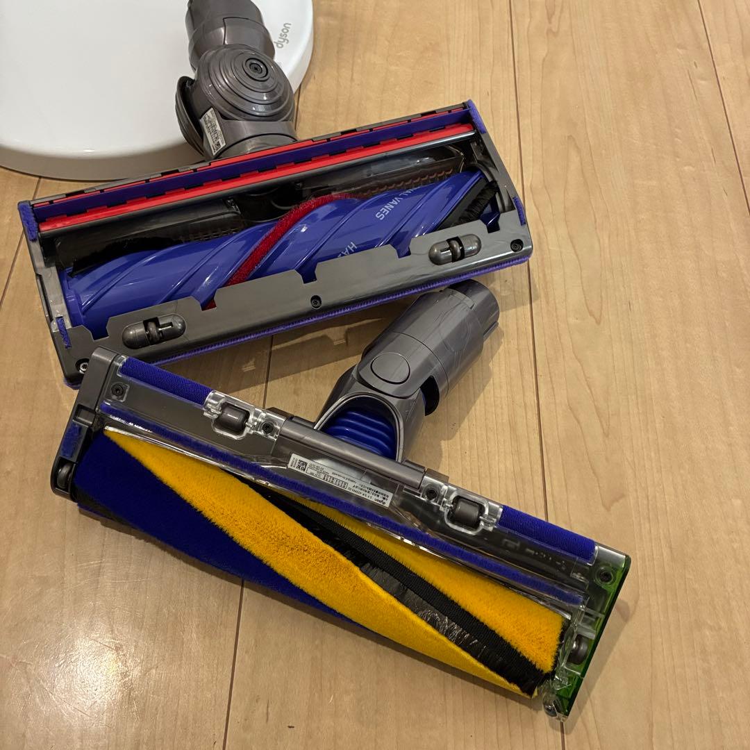 ダイソン　ハイエンドモデル　V12 SV46 豪華セット！　美品　スタンド付き