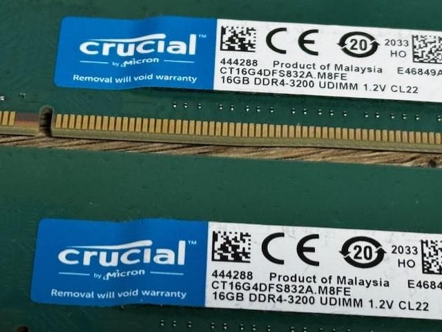 32GB(16Gx2枚) Crucial 16GB DDR4-3200 その１