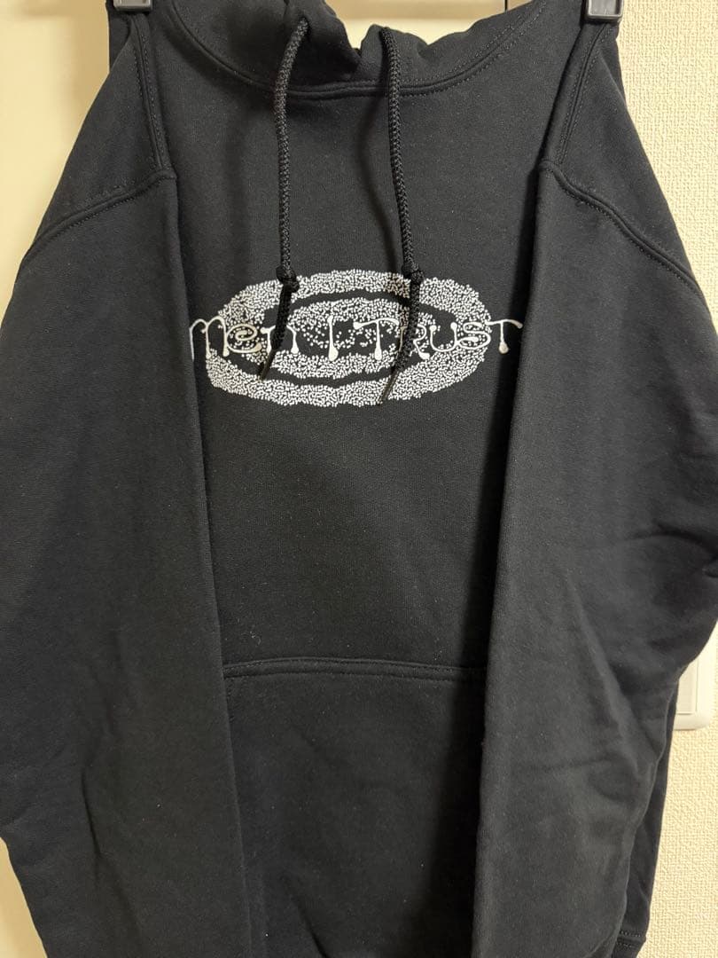 MEN I TRUST Sサイズ ツアーmen i trust パーカー 黒