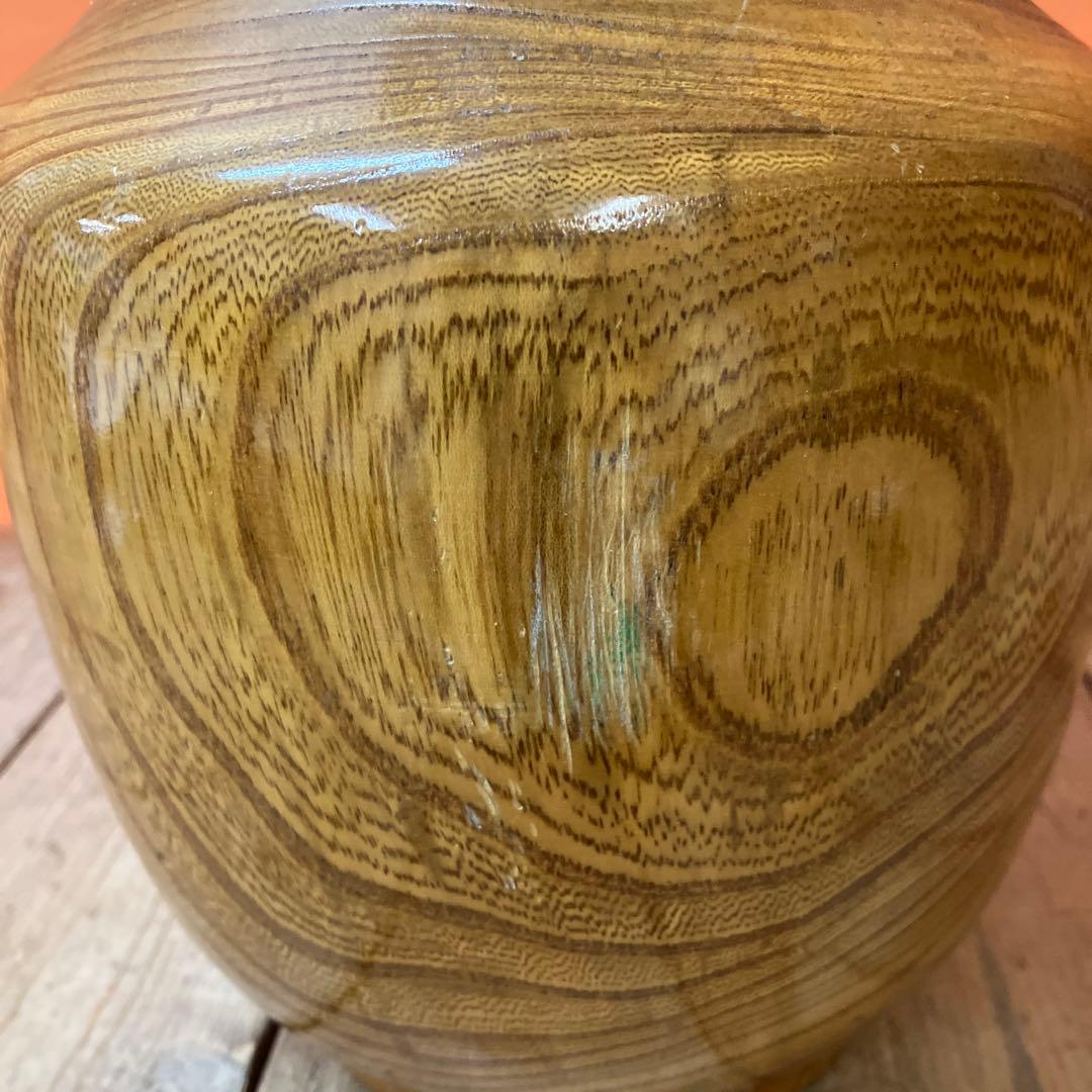 C壁 銘木 木製花瓶 花瓶 花器 一輪挿し 天然木 木目 ウッドベース 壺