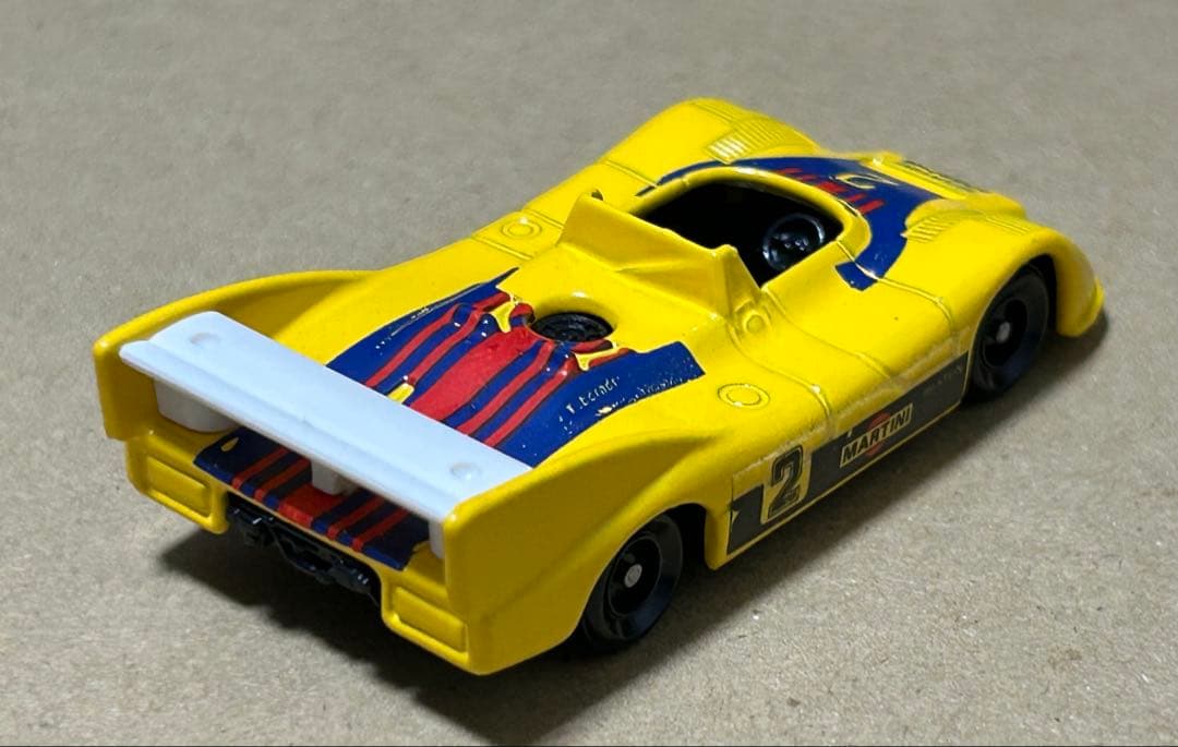 日本製 トミカ ポルシェ 936 ターボ