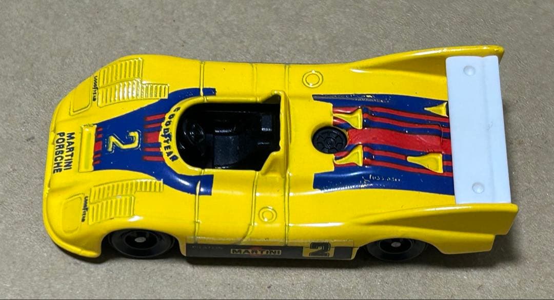 日本製 トミカ ポルシェ 936 ターボ