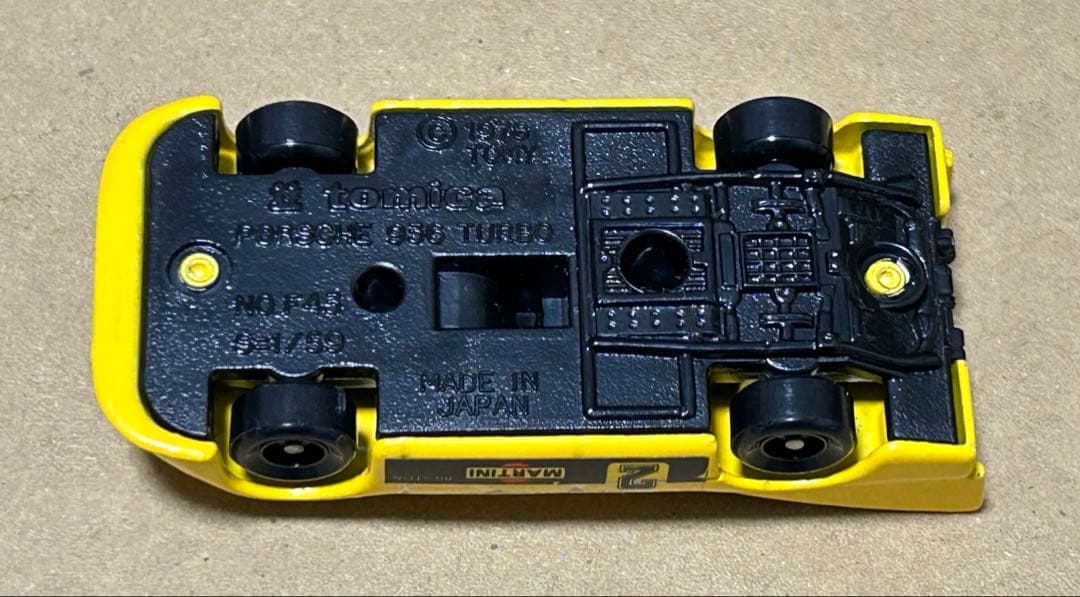 日本製 トミカ ポルシェ 936 ターボ