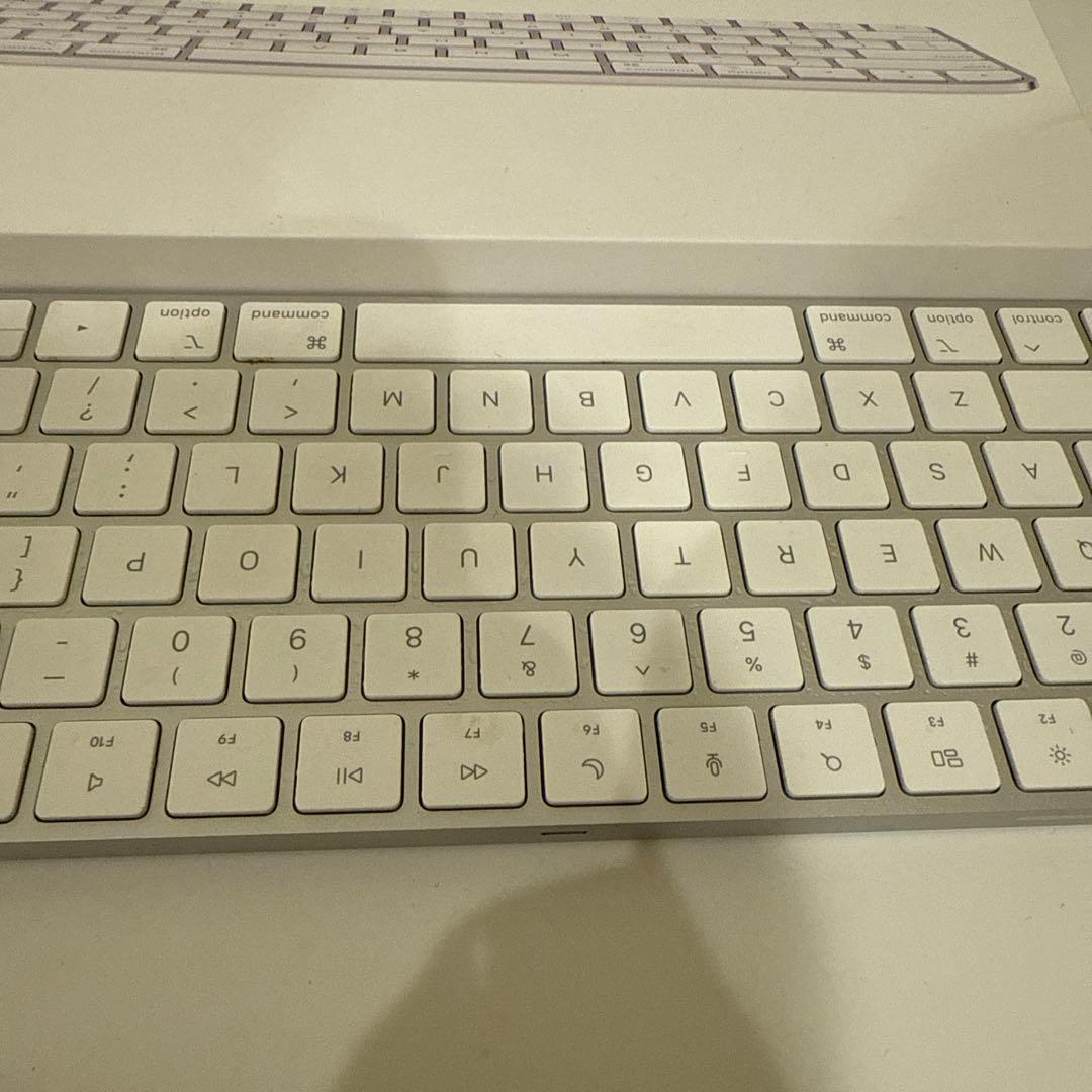 Apple Magic Keyboard US配列 lightning