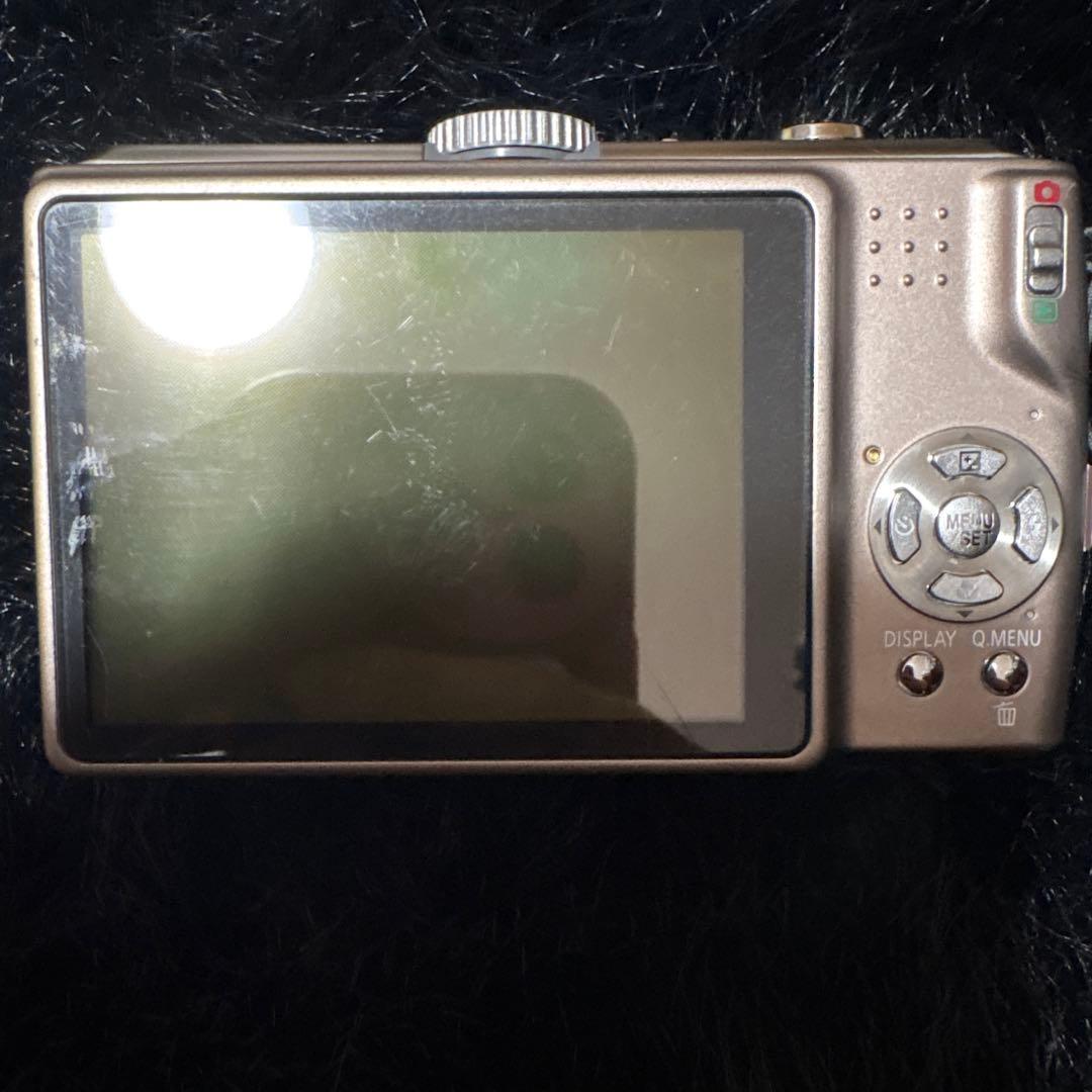 LUMIXデジカメ バッテリー、充電器付き