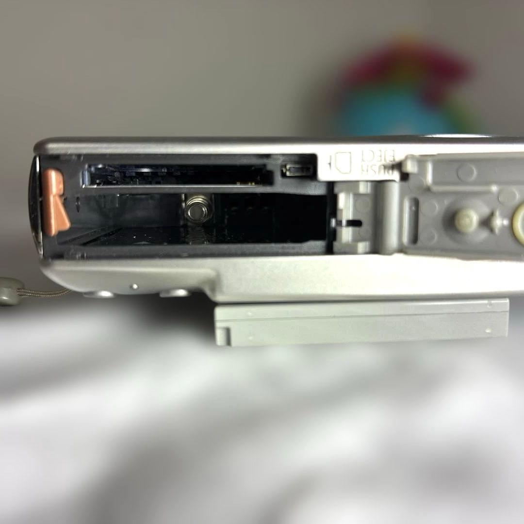 Canon IXY DIGITAL 70 シルバー動作確認済PC1993