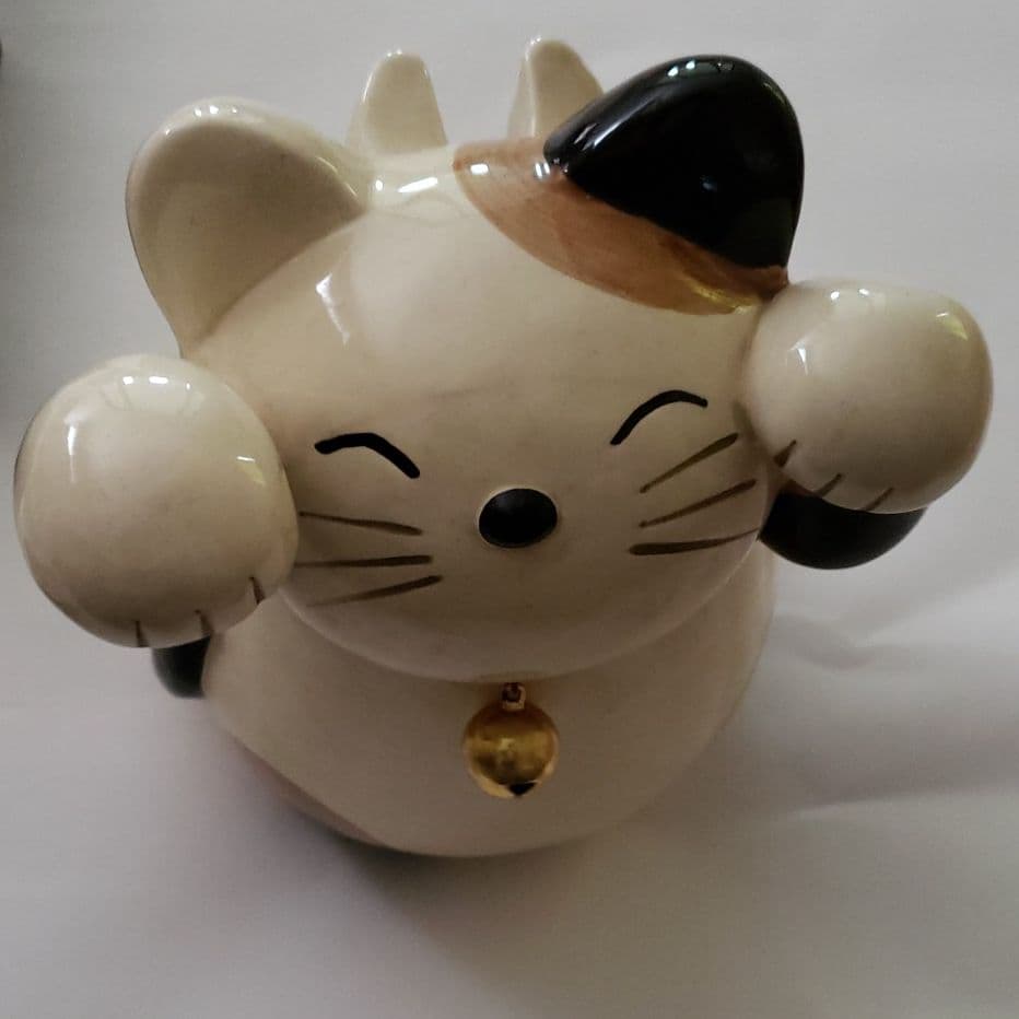 ねこ　猫　ネコ　グッズ　雑貨　インテリア　トイレ　皿　有田焼　焼きカレー　愛猫