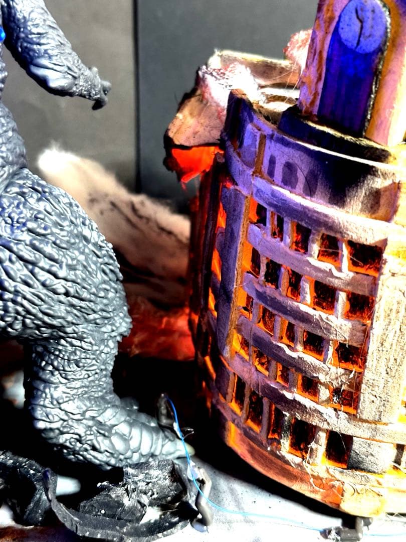 プレミアムバンダイ限定ムービーモンスター躍動２０２３熱放射カラーver