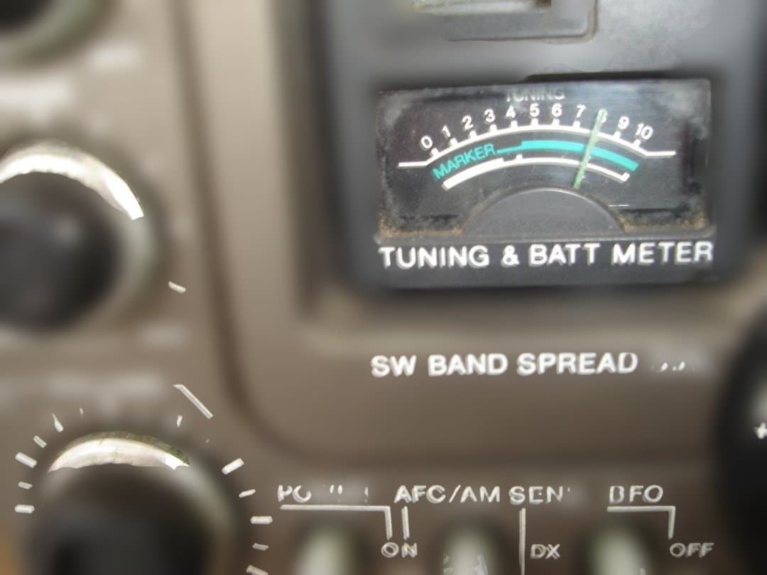 SONY ICF-5900 BCLラジオ