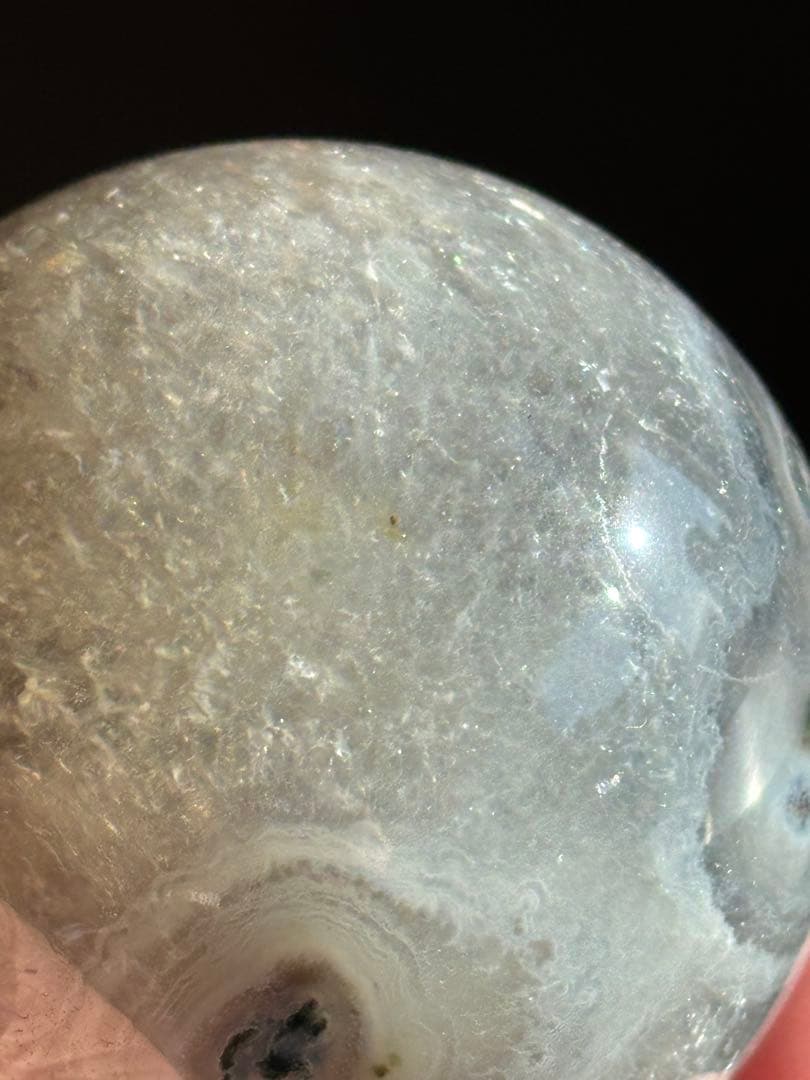 ブラジル産　プラシオライト　瑪瑙共生　グリーンアメジスト　スフィア4.72cm