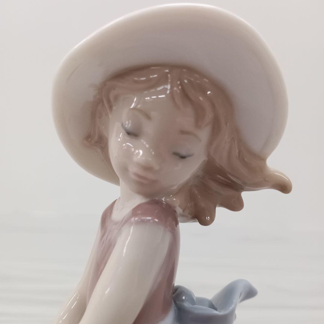 ♢114 LLADRO リヤドロ 花の小径 フィギュリン 女の子 陶器人形 置物