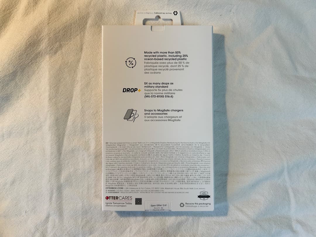 新品未開封 Otter Frē iPhone 14 防水ケース