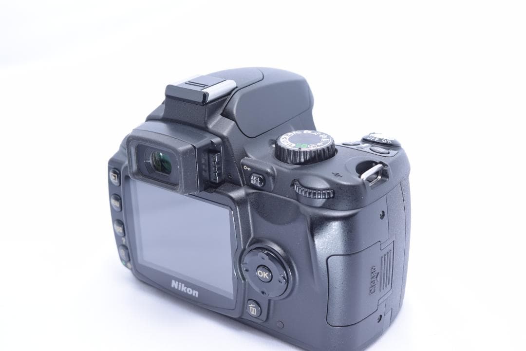 （その１）Nikon D60 おまけ充実　シャッター数2500回以下