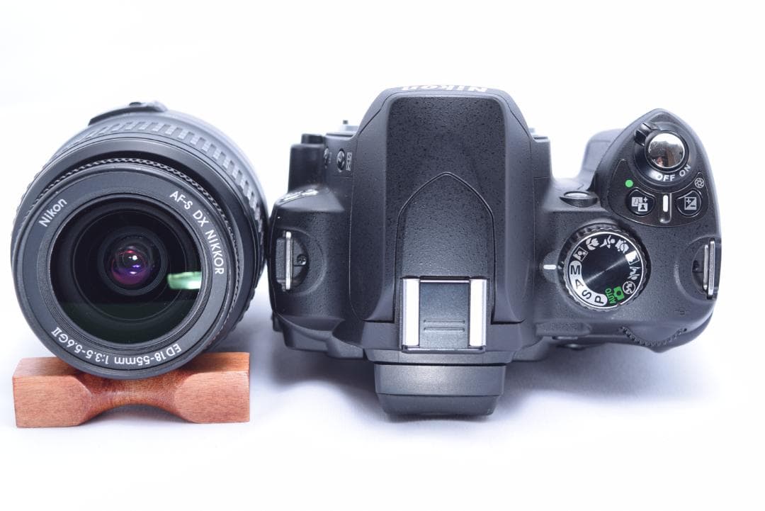 （その１）Nikon D60 おまけ充実　シャッター数2500回以下