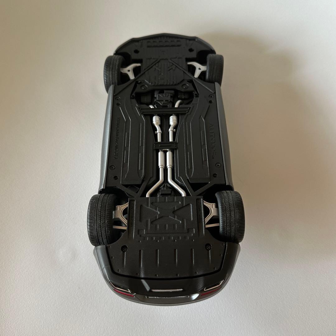 Mercedes-Benz AMGGTミニカー 1/18マットグレー