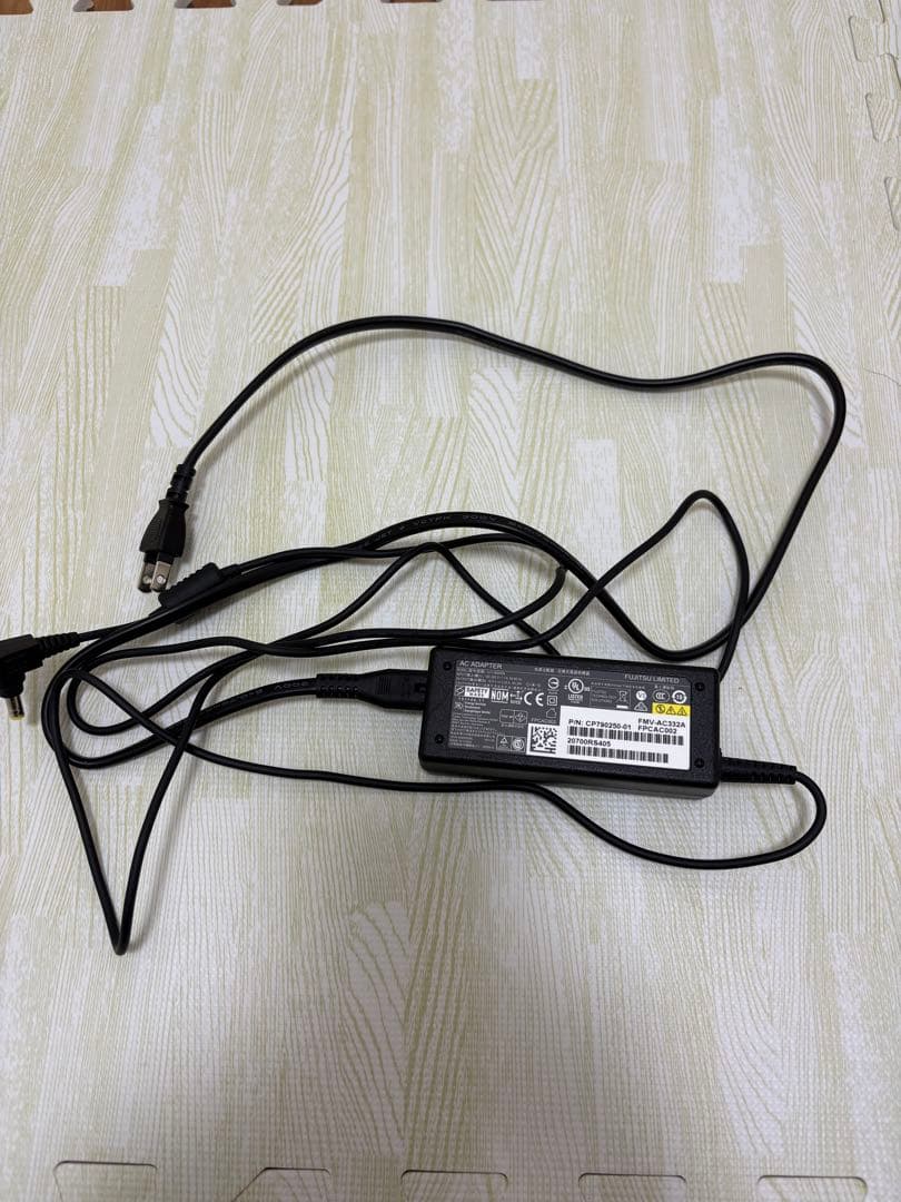 【美品】富士通　Fujitsu デスクトップPC キーボード　マウスセット