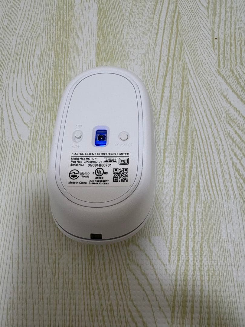 【美品】富士通　Fujitsu デスクトップPC キーボード　マウスセット