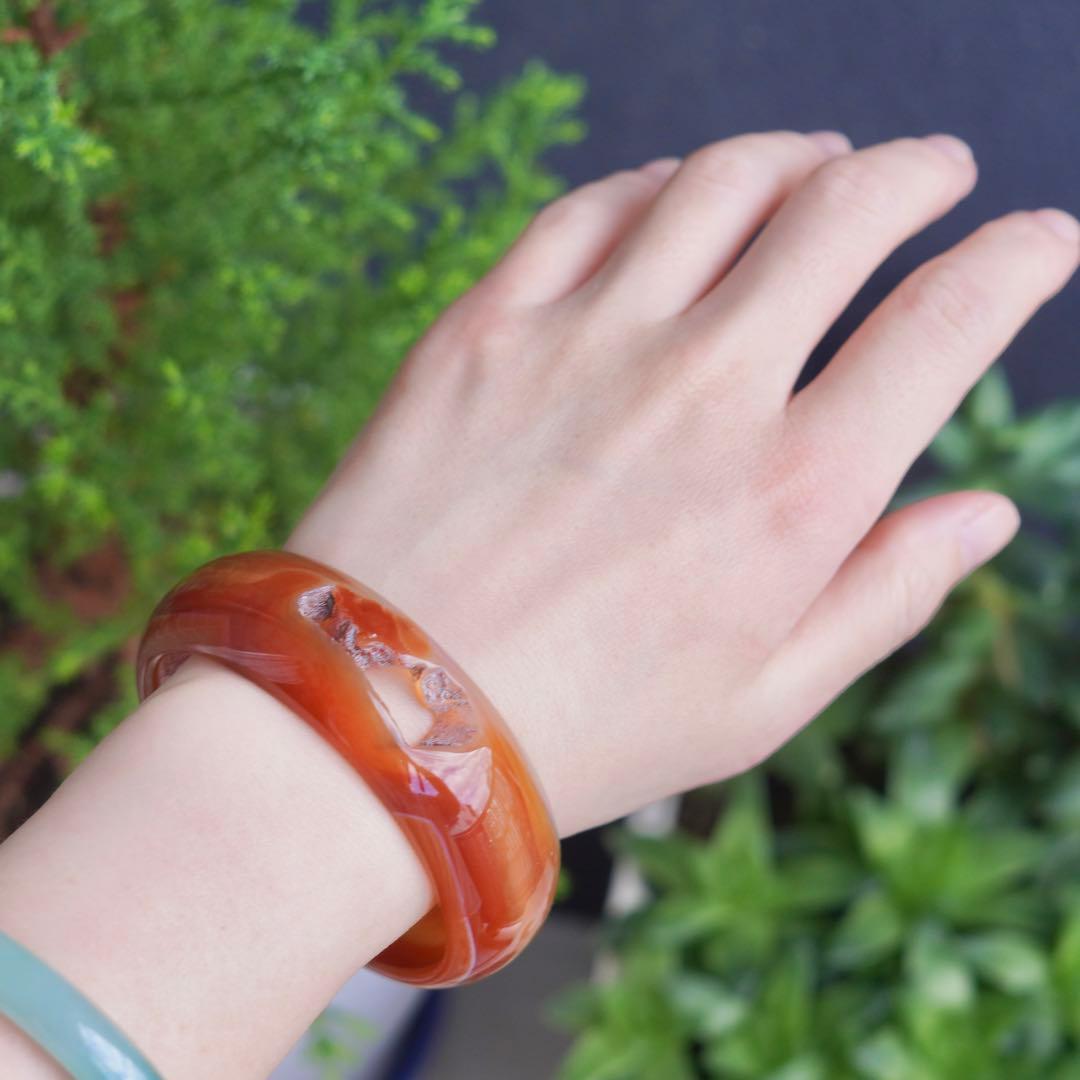 ❄メノウ カルセドニー 玉髄 バングル　腕輪　 新品 0040