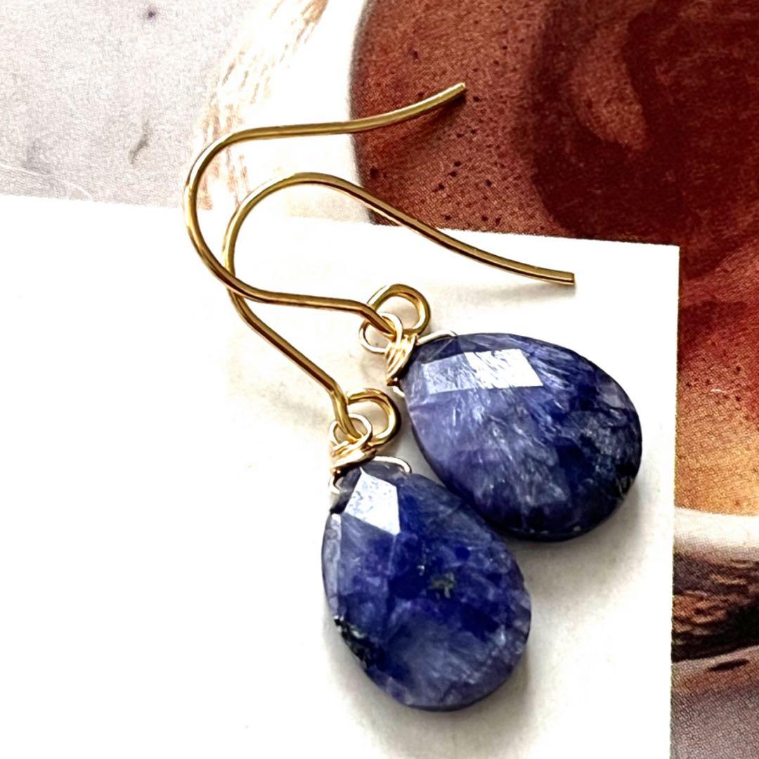 ダンゴ☺︎ 希少石　枠ペルシアンターコイズピアス