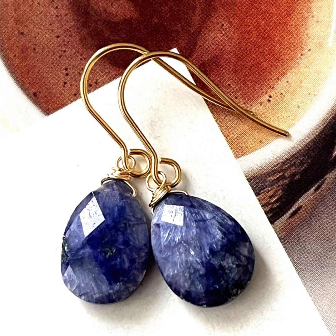 ダンゴ☺︎ 希少石　枠ペルシアンターコイズピアス