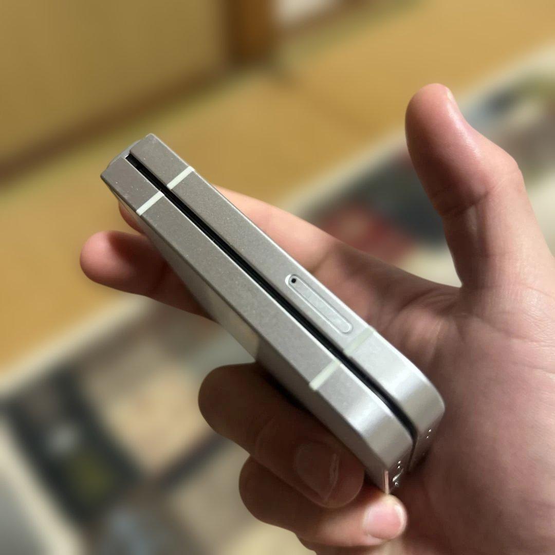 ✨値下げ可能✨SIMフリー Galaxy Z Flip6 256GB ホワイト